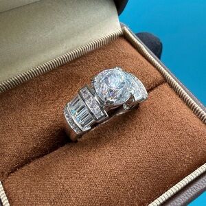 💍Silver Engagement Ring💍